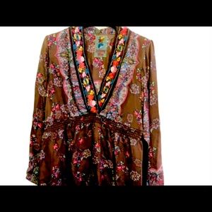 🍁 Johnny Was Floral Embroidery 100% Silk Tunic XL